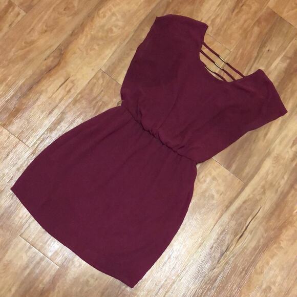City Triangles Maroon Ladder Back Dress Size Medium - Picture 1 of 12
